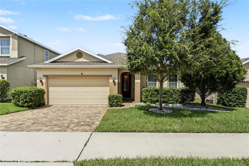 4 bedroom Single Family Residence at 2212 Napone Lane, Ardmore Reserve Phase II, Minneola — photo 1