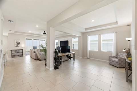 10403 Laxer Cay Loop, San Antonio FL - photo 17 of 64