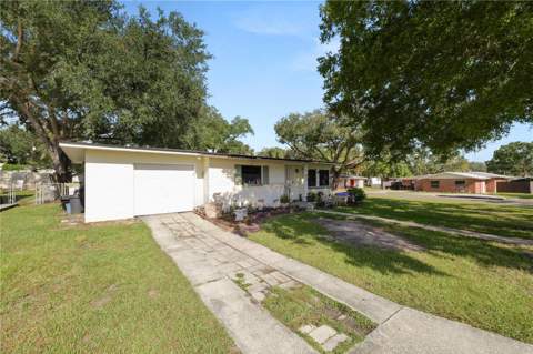 621 Hillside Drive, Lakeland FL - photo 7 of 30