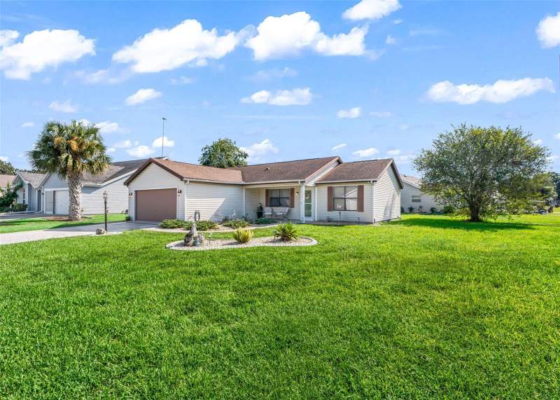 2 bedroom Single Family Residence at 1056 Soledad Way, The Villages, The Villages — photo 5