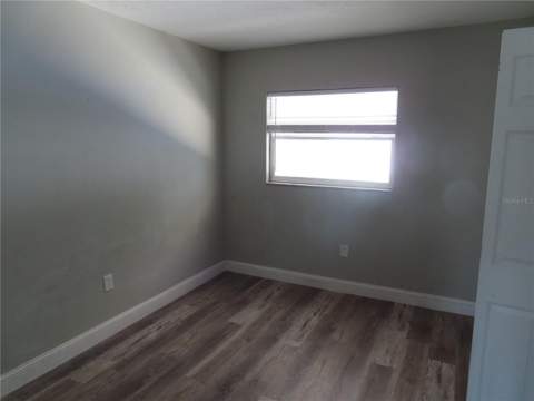 1215 Windsor Circle, Brandon FL - photo 6 of 6