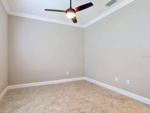 8461 Bridgeport Bay Circle, Mount Dora FL - photo 23 of 44