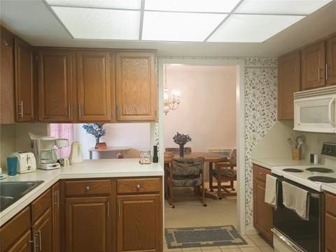 575 Saint Andrews Road, Winter Haven FL - photo 10 of 33