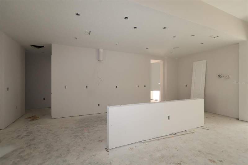 4 bedroom Single Family Residence at 3325 Forest Packs Loop, Willow Run, Apopka — photo 3