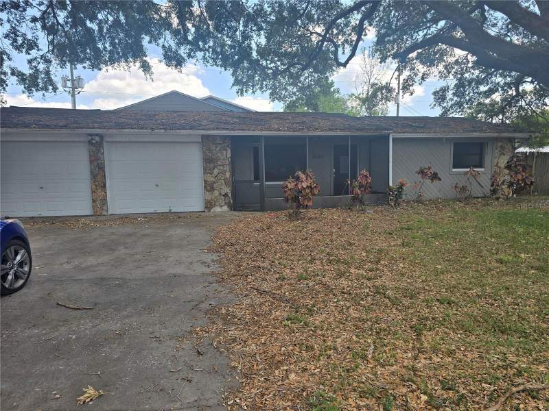 3 bedroom Single Family Residence at 6124 11th Street, Tyson Sub, Zephyrhills — photo 2