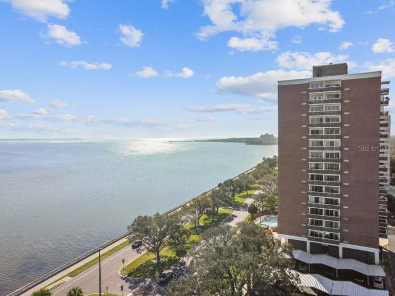 2 bedroom Condominium at 4015 Bayshore Boulevard #15F, Bayshore Towers A Condo, Tampa — photo 2
