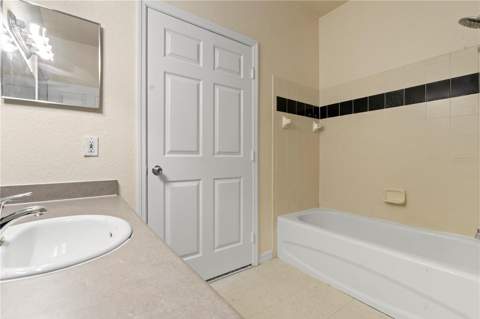 6021 Westgate Drive #823, Orlando FL - photo 19 of 39