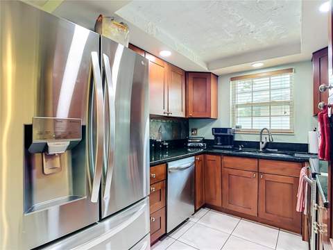 8944 Ledgestone Lane, Port Richey FL - photo 16 of 39