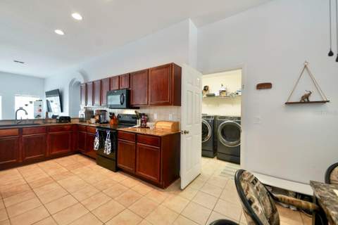 5683 Brackenwood Drive, Spring Hill FL - photo 17 of 49