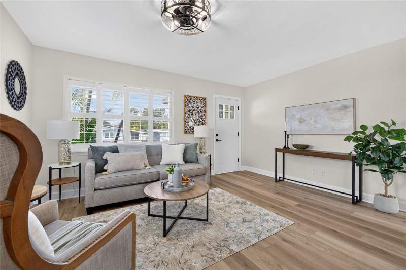 2 bedroom Single Family Residence at 486 49th Avenue, New England Sub, St Petersburg — photo 4