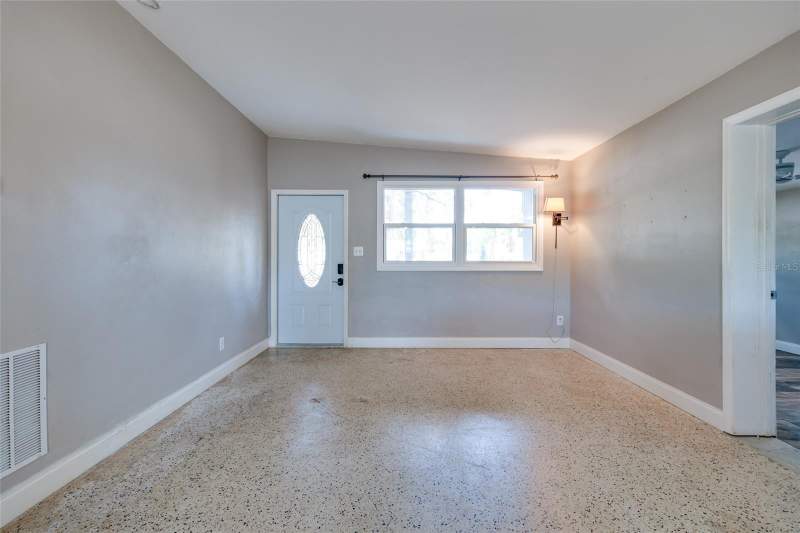 3 bedroom Single Family Residence at 5601 Cedar Street, Edgemoor Estates Rep, St Petersburg — photo 5