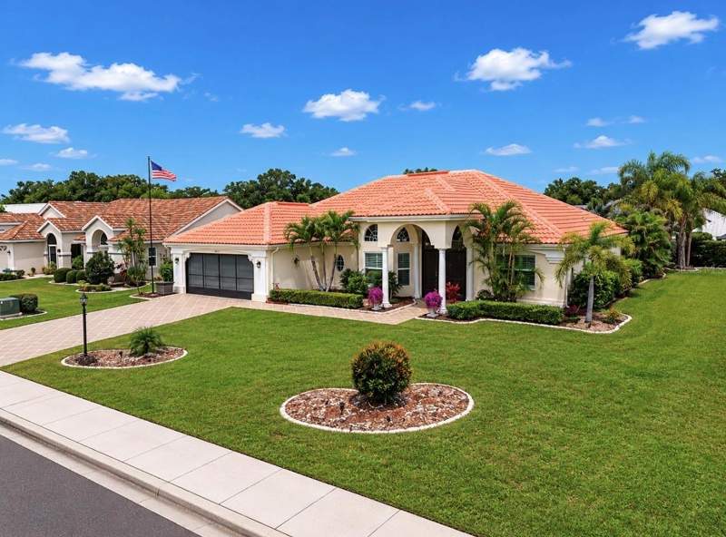 2027 NEW BEDFORD DRIVE home for sale in Sun City Center