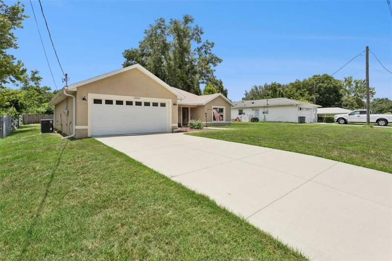 3 bedroom Single Family Residence at 13662 SE 55th Avenue, Belleview Heights Estate, Summerfield — photo 2