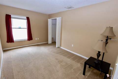 818 Carrousel Lane, Kissimmee FL - photo 7 of 13