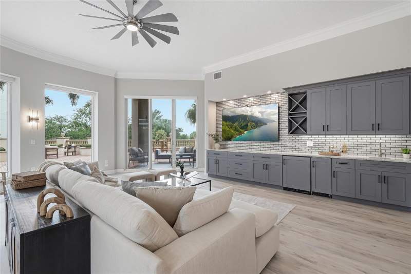 3 bedroom Condominium at 100 Beach Drive #301, Florencia Condo, St Petersburg — photo 3