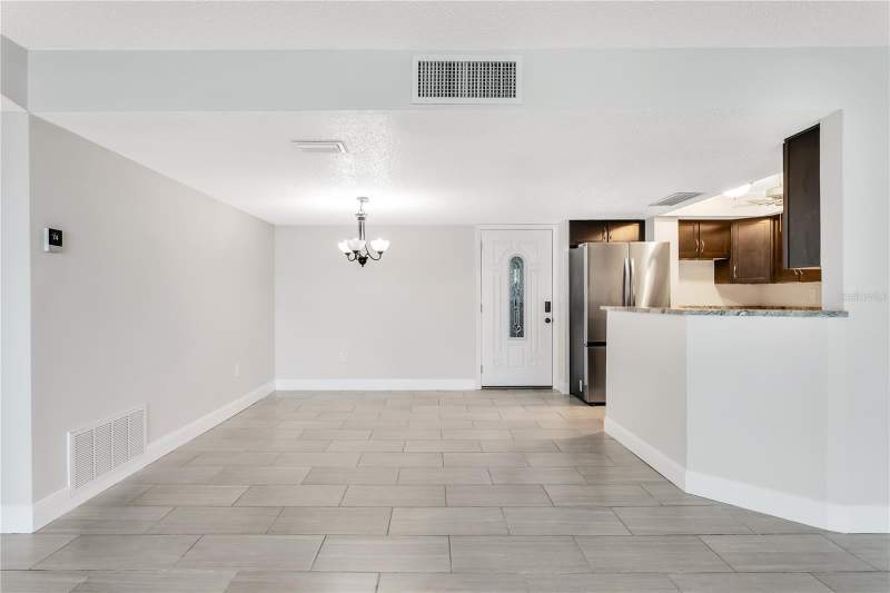 2 bedroom Condominium at 450 Treasure Island Causeway #104, Treasure Island Tennis & Yacht Club, Treasure Island — photo 4