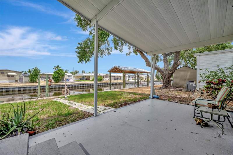 2 bedroom Manufactured Home at 106 N Saint George Circle, Caribbean Isles Residential Co, Apollo Beach — photo 2