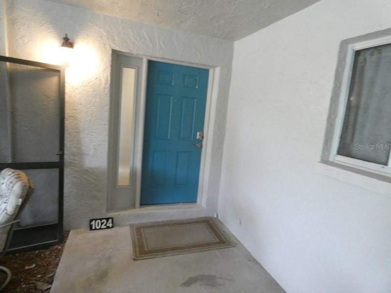 2 bedroom Condominium at 1024 10th Circle, New Haven Condo, Largo — photo 3