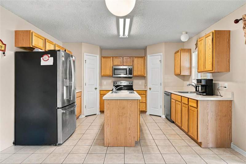 4 bedroom Single Family Residence at 2818 Sheila Drive, Pitman Estates, Apopka — photo 5