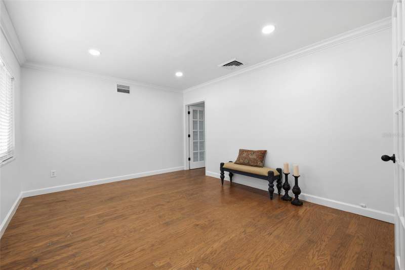 4 bedroom Single Family Residence at 331 Sunnyside Road, Temple Terrace Estates Sec 22, Temple Terrace — photo 5