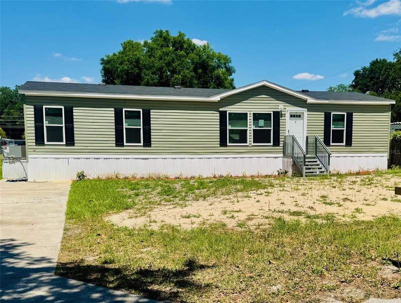 3 bedroom Manufactured Home at 389 Waterview Drive, Clearwater Lake Estates, Polk City — photo 2