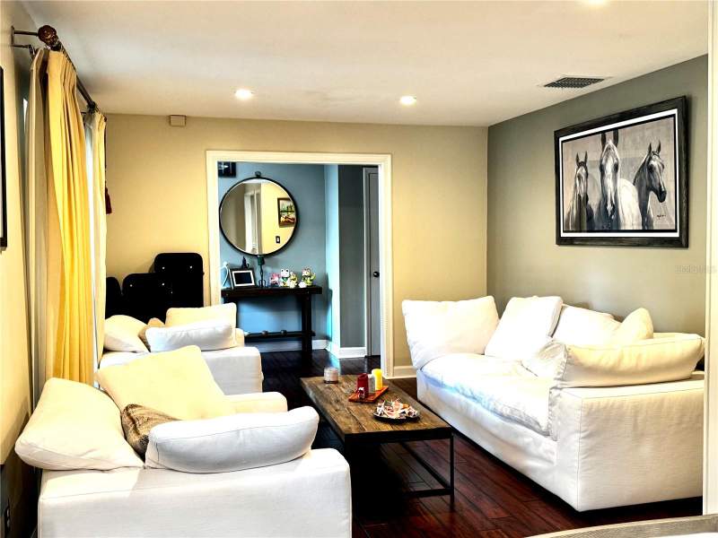 5 bedroom Single Family Residence at 414 Timbercove Circle, Sweetwater Oaks, Longwood — photo 3