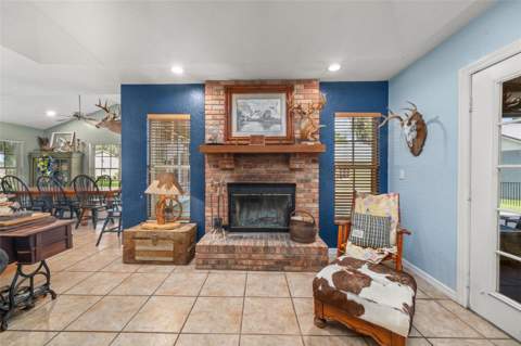 510 Edgewood Drive, Fort Meade FL - photo 6 of 6