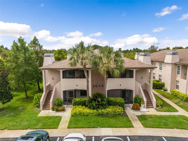 3016 BONAVENTURE CIRCLE #104 home for sale in Bonaventure Condo