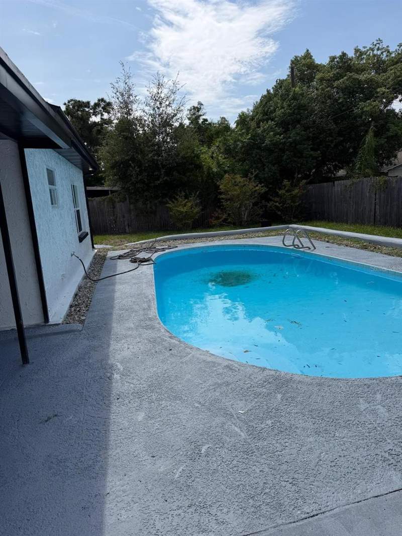 6 bedroom Single Family Residence at 4416 COBIA DRIVE, DEL RIO ESTATES UNIT 5, TAMPA — photo 4