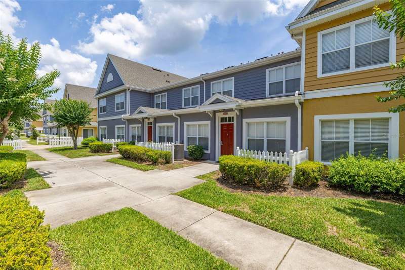 3 bedroom Townhouse at 2620 LODI CIRCLE #103, VILLAS AT SEVEN DWARFS, KISSIMMEE — photo 2