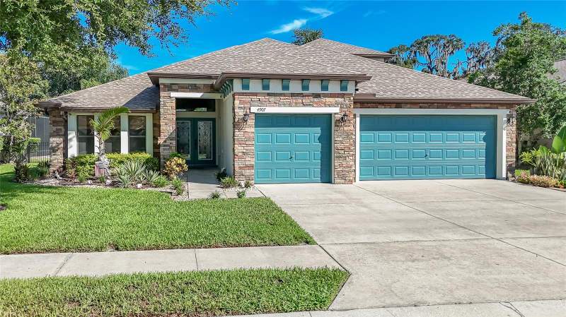 4907 POINTE O WOODS DRIVE home for sale in Country Walk