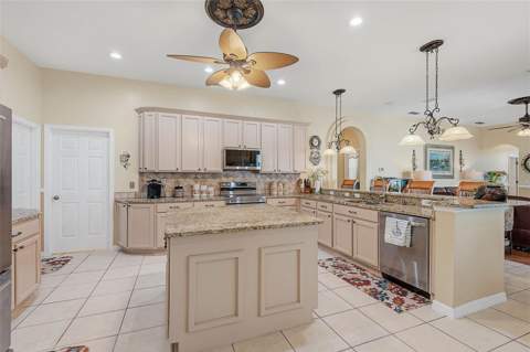 9 Faircastle Lane, Palm Coast FL - photo 21 of 60