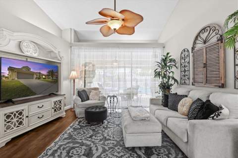1049 Larkin Road, Spring Hill FL - photo 15 of 64