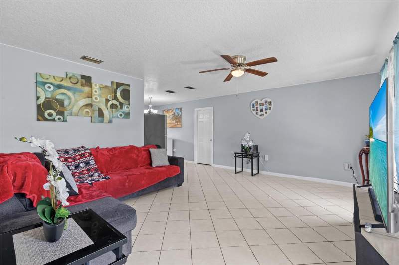 3 bedroom Single Family Residence at 2655 Ann Avenue, Emerald Lake Colony Unit 01, Kissimmee — photo 4