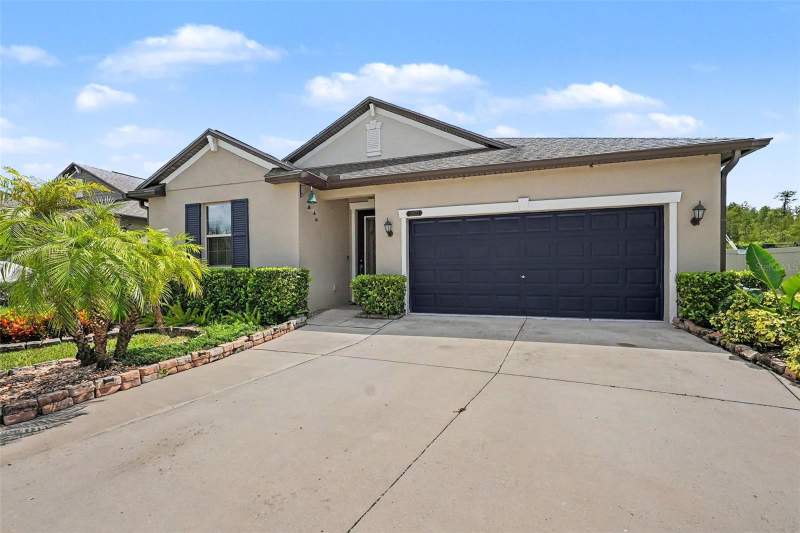 4 bedroom Single Family Residence at 21922 Crest Meadow Drive, Connerton Village, Land O Lakes — photo 2