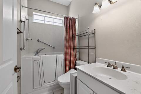 10104 Balcony Street, New Port Richey FL - photo 14 of 35