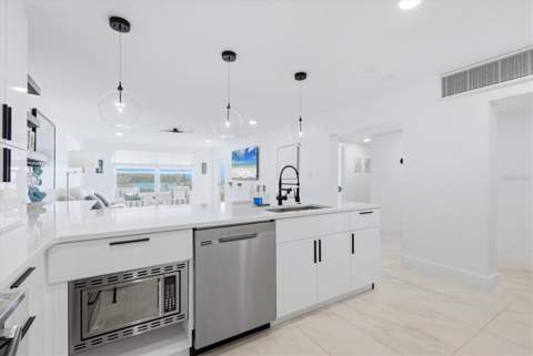 605 Sutton Place #101, Longboat Key FL - photo 9 of 45
