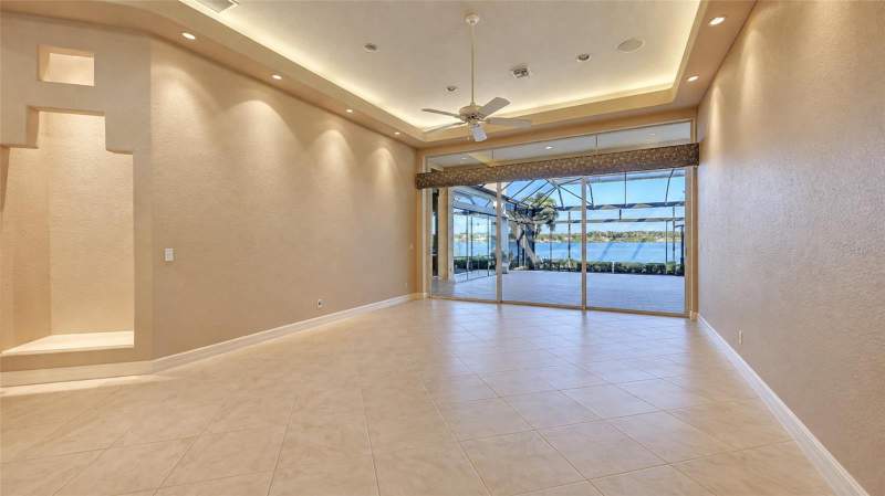 5 bedroom Single Family Residence at 8017 Manasota Key Road, Manasota Key, Englewood — photo 5