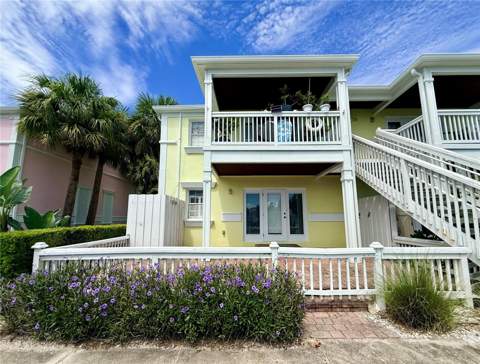 4784 Beach Drive #B, St Petersburg FL - photo 12 of 40