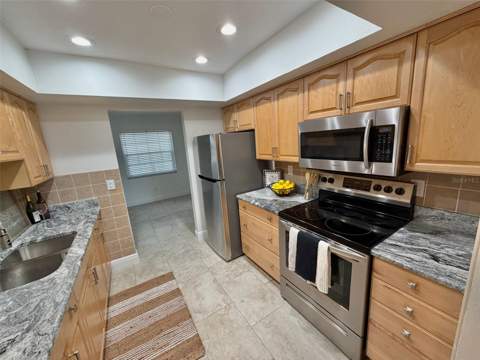 6945 Orkney Avenue, St Petersburg FL - photo 6 of 6