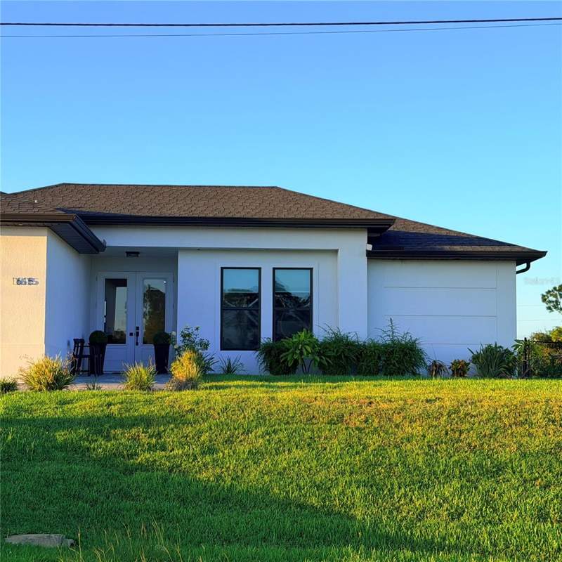 3 bedroom Single Family Residence at 1615 NW 26th Street, Cape Coral, Cape Coral — photo 3