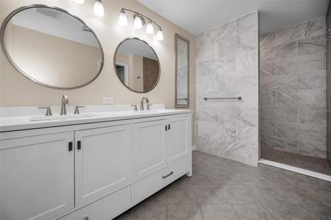 9307 Palm Haven Court, New Port Richey FL - photo 19 of 61
