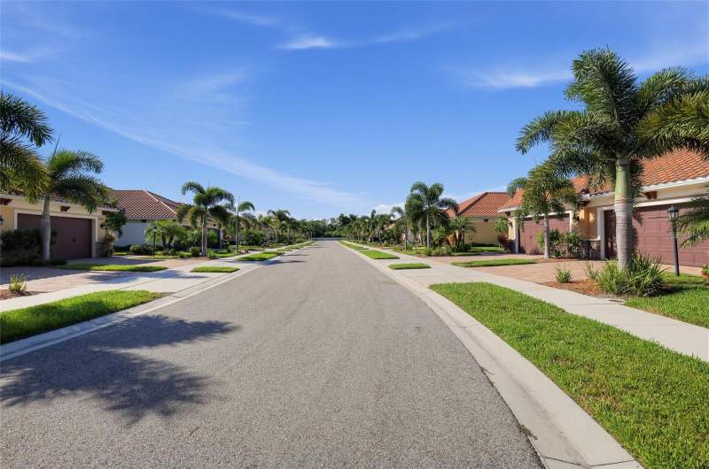 2 bedroom Villa at 125 Colebrook Court, Cassata Place, Venice — photo 4