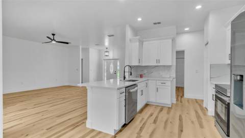 11277 Fool Duck Avenue, Weeki Wachee FL - photo 16 of 58