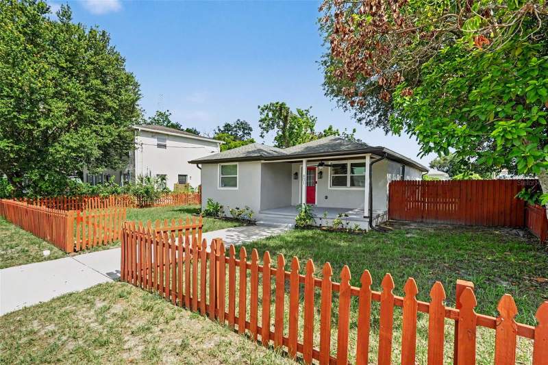 3 bedroom Single Family Residence at 801 E Baker Street, La Vergne 1st Add, Tampa — photo 3
