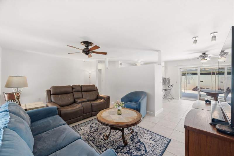 3 bedroom Single Family Residence at 5915 46th Avenue, Kenneth City Unit 10 1st Add, Kenneth City — photo 5