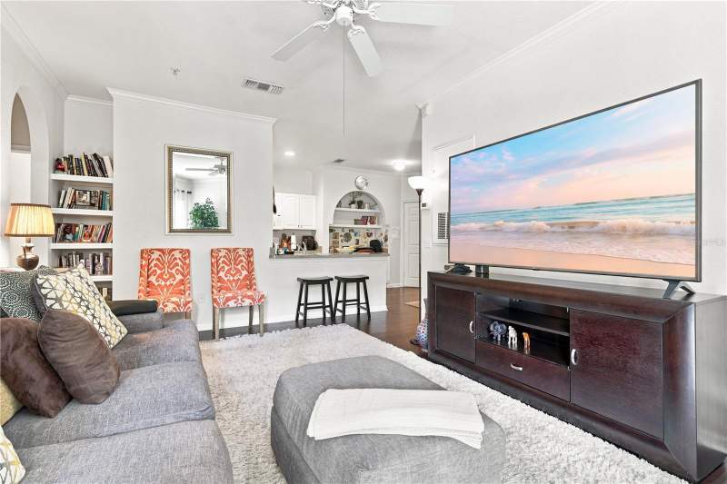 2 bedroom Condominium at 860 N Orange Avenue #239, Park North/Cheney Place, Orlando — photo 4
