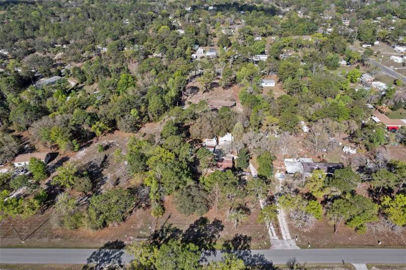 3 bedroom Manufactured Home at 6850 S Maxwell Point, Gulf Hwy Land Unit 09 Sec 03, Homosassa — photo 2