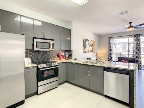 2367 Silver Palm Drive, Kissimmee FL - photo 11 of 65
