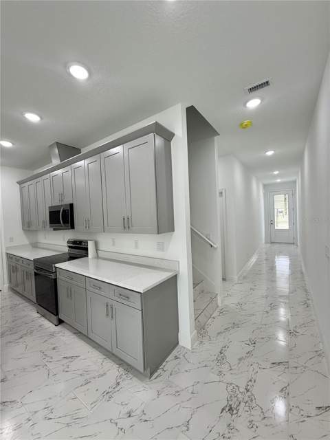 1098 June Street, Kissimmee FL - photo 19 of 37